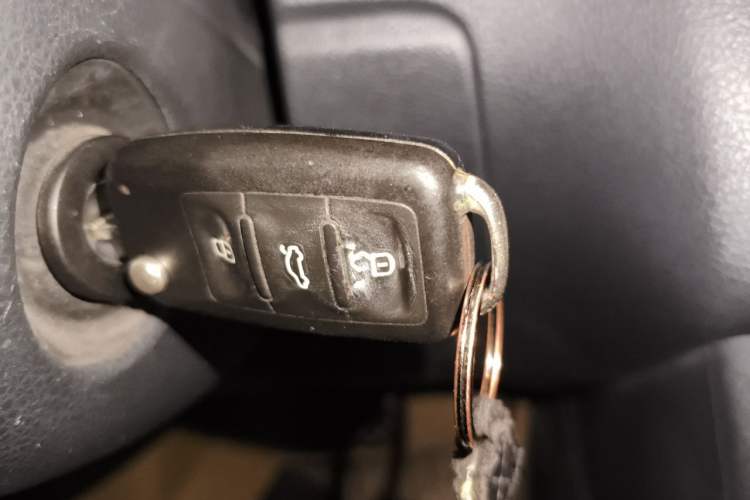 Used Volkswagen Polo 2013 1.6L Automatic Comfort Edition Vehicle Key