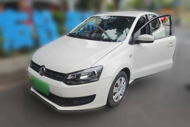 Used Volkswagen Polo 2013 1.4L Manual Fashion Edition