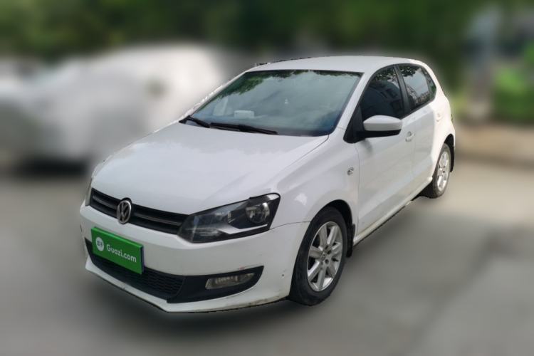 Used Volkswagen Polo 2013 1.6L Manual Comfort Edition Guazi used car, China used car export, Used car for sale, Used  cars, Cheapest cars for sale