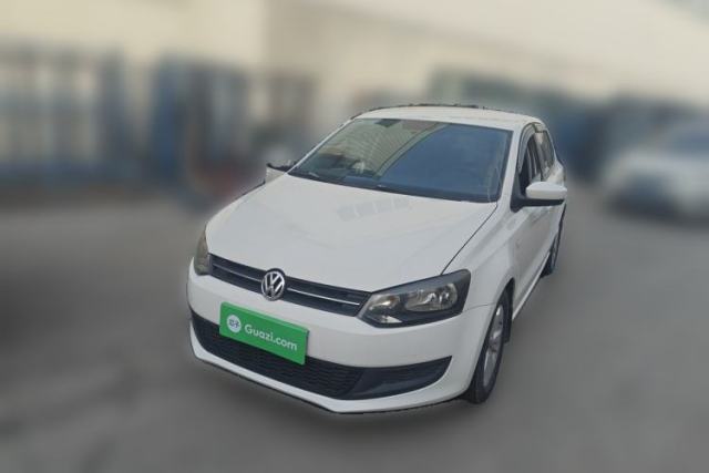 Used Volkswagen Polo 2013 1.4L Manual Fashion Edition