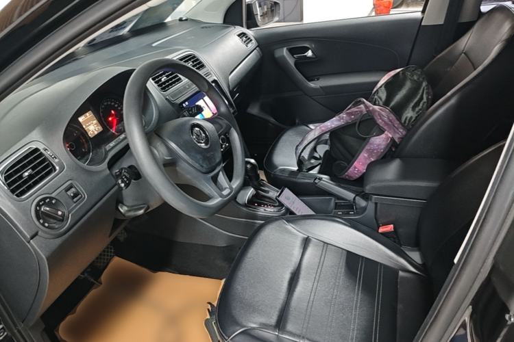 Used Volkswagen Polo 2014 1.4L Automatic Comfort Edition Left Front Seat