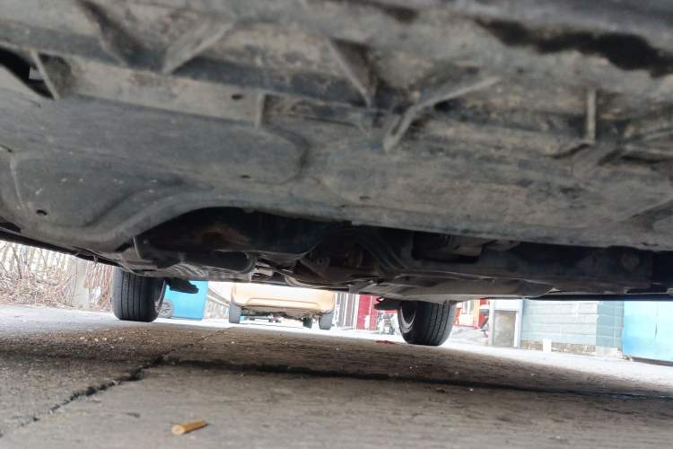 Used Volkswagen Polo 2014 1.6L Cross Polo Manual Chassis Front