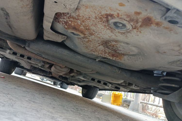 Used Volkswagen Polo 2014 1.6L Cross Polo Manual Chassis Rear