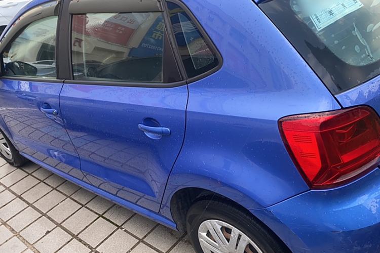 Used Volkswagen Polo 2014 1.4L Manual Fashion Edition Exterior 5