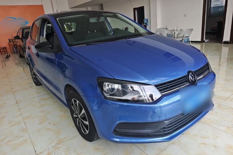 Used Volkswagen Polo 2014 1.4L Manual Fashion Edition Front Right 45 Deg