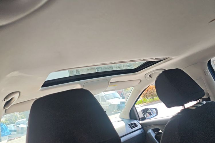 Used Volkswagen Polo 2014 1.6L Cross Polo Automatic Headliner
