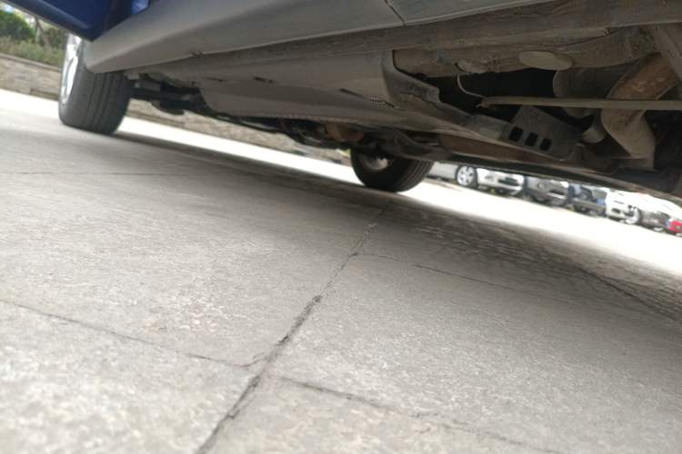 Used Volkswagen Polo 2014 1.6L Cross Polo Automatic Left Side Sill