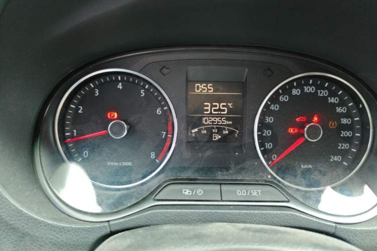 Used Volkswagen Polo 2014 1.6L Manual Comfort Edition Odometer Close Up