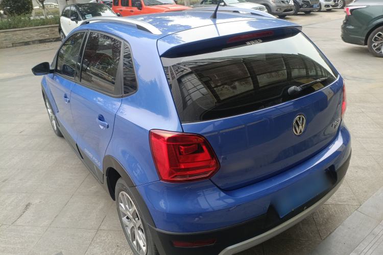 Used Volkswagen Polo 2014 1.6L Cross Polo Automatic Rear Left 45 Deg