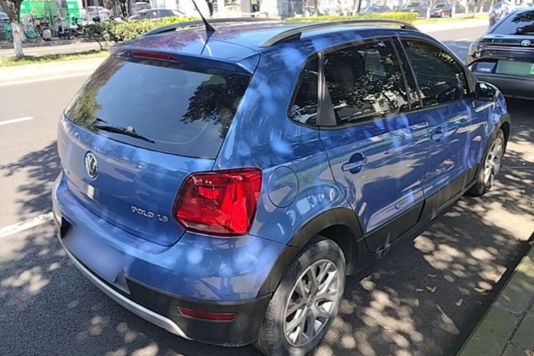 Used Volkswagen Polo 2014 1.6L Cross Polo Automatic Rear Right 45 Deg