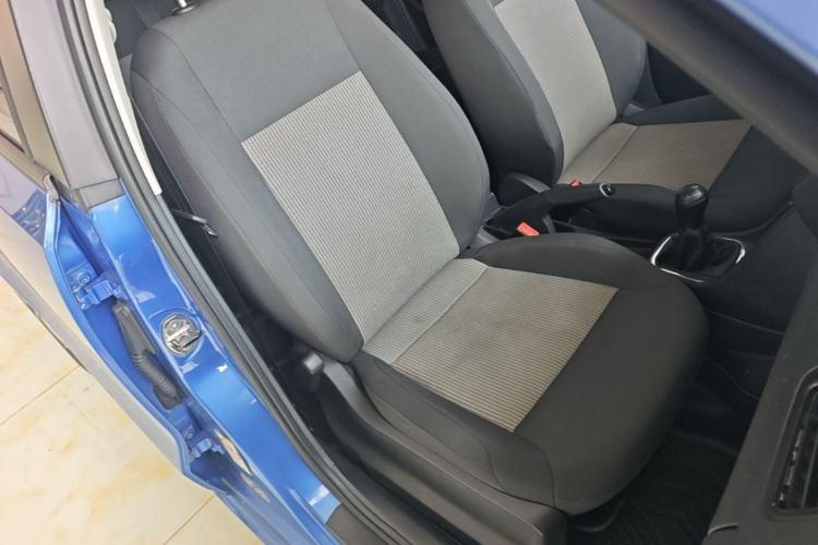 Used Volkswagen Polo 2014 1.4L Manual Fashion Edition Right Front Seat