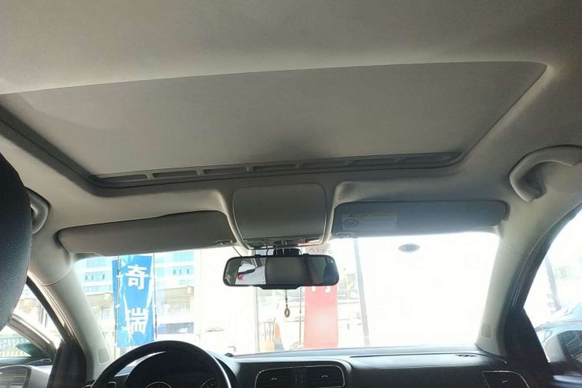 Used Volkswagen Polo 2014 1.6L Cross Polo Automatic Headliner