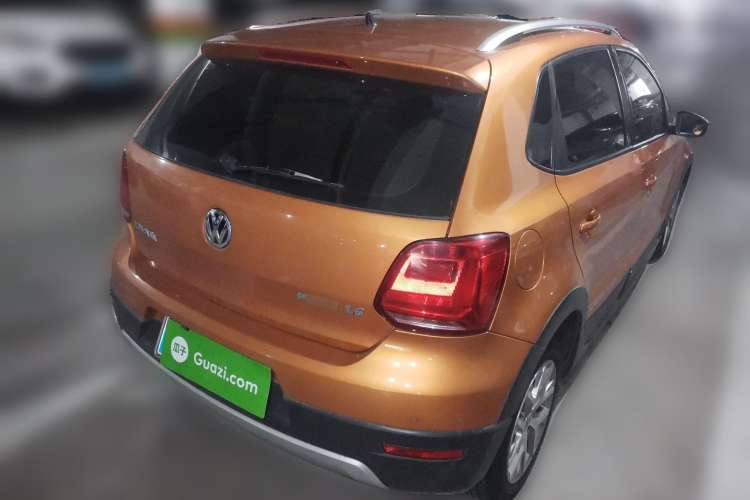Used Volkswagen Polo 2014 1.6L Cross Polo Automatic Rear Right 45 Deg
