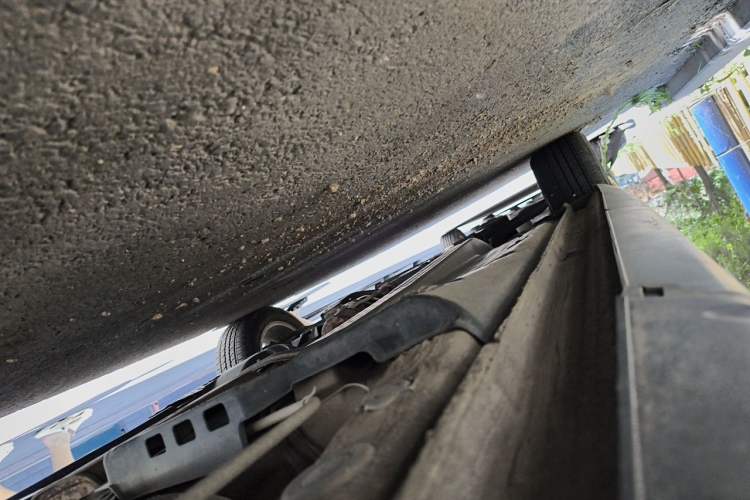 Used Volkswagen Polo 2014 1.6L Cross Polo Automatic Chassis Rear Left