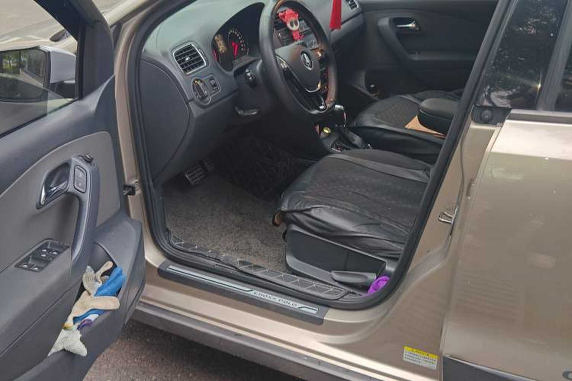Used Volkswagen Polo 2014 1.6L Cross Polo Automatic Driver Seat