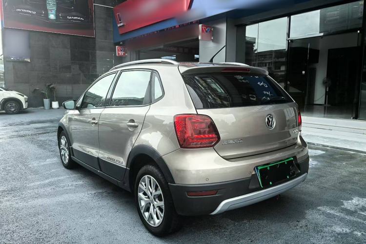 Used Volkswagen Polo 2014 1.6L Cross Polo Automatic Exterior 3