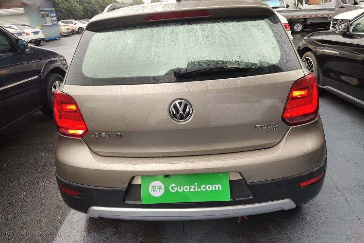 Used Volkswagen Polo 2014 1.6L Cross Polo Automatic Exterior 4