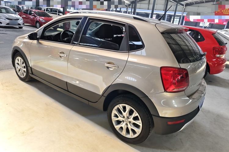 Used Volkswagen Polo 2014 1.6L Cross Polo Automatic Exterior 5