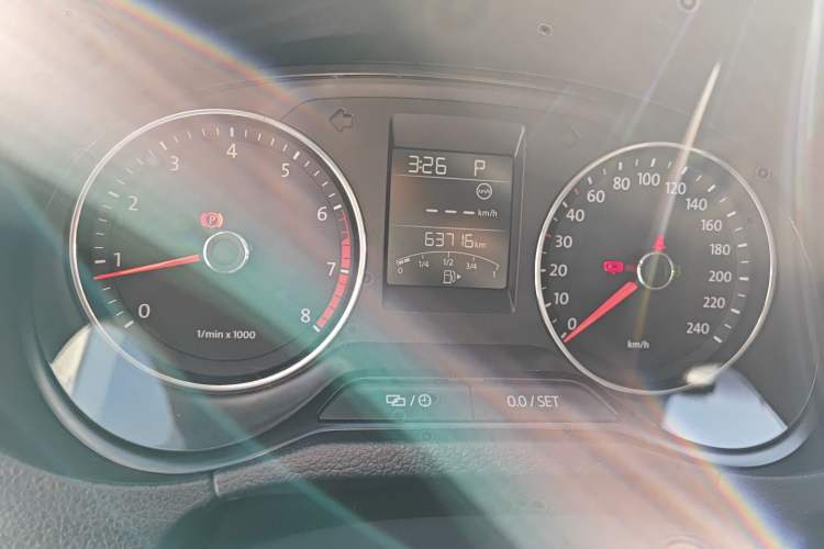 Used Volkswagen Polo 2014 1.6L Cross Polo Automatic Instrument Cluster