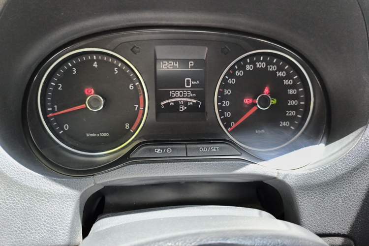 Used Volkswagen Polo 2014 1.6L Cross Polo Automatic Instrument Cluster