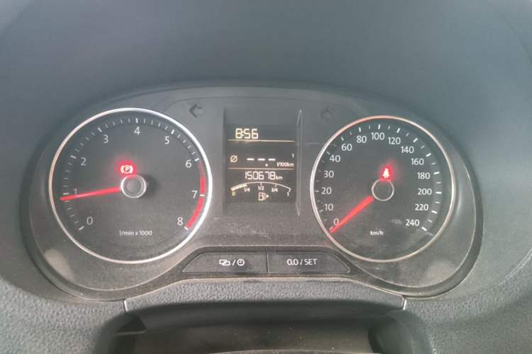 Used Volkswagen Polo 2014 1.6L Cross Polo Manual Instrument Cluster