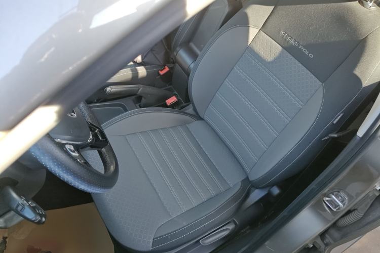 Used Volkswagen Polo 2014 1.6L Cross Polo Automatic Left Front Seat