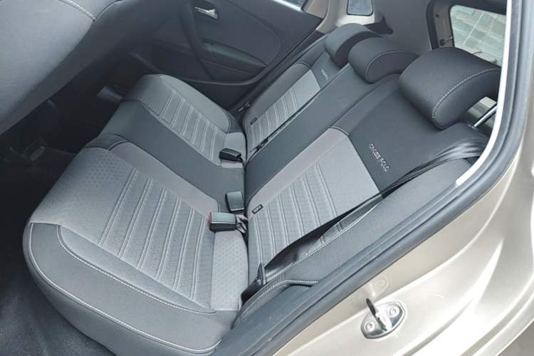 Used Volkswagen Polo 2014 1.6L Cross Polo Automatic Left Rear Seat