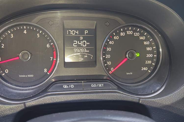 Used Volkswagen Polo 2014 1.6L Cross Polo Automatic Odometer Close Up