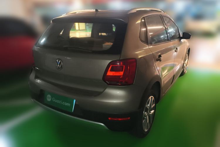 Used Volkswagen Polo 2014 1.6L Cross Polo Automatic Rear Right 45 Deg