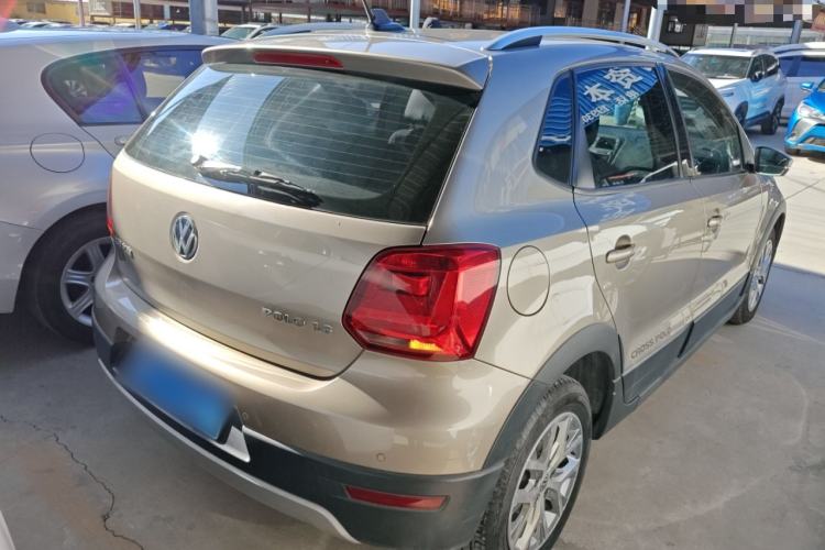 Used Volkswagen Polo 2014 1.6L Cross Polo Automatic Rear Right 45 Deg