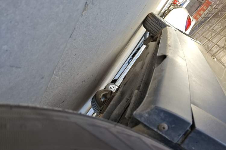 Used Volkswagen Polo 2014 1.6L Cross Polo Automatic Right Side Sill