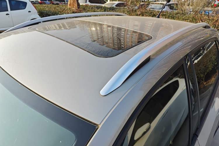 Used Volkswagen Polo 2014 1.6L Cross Polo Automatic Roof