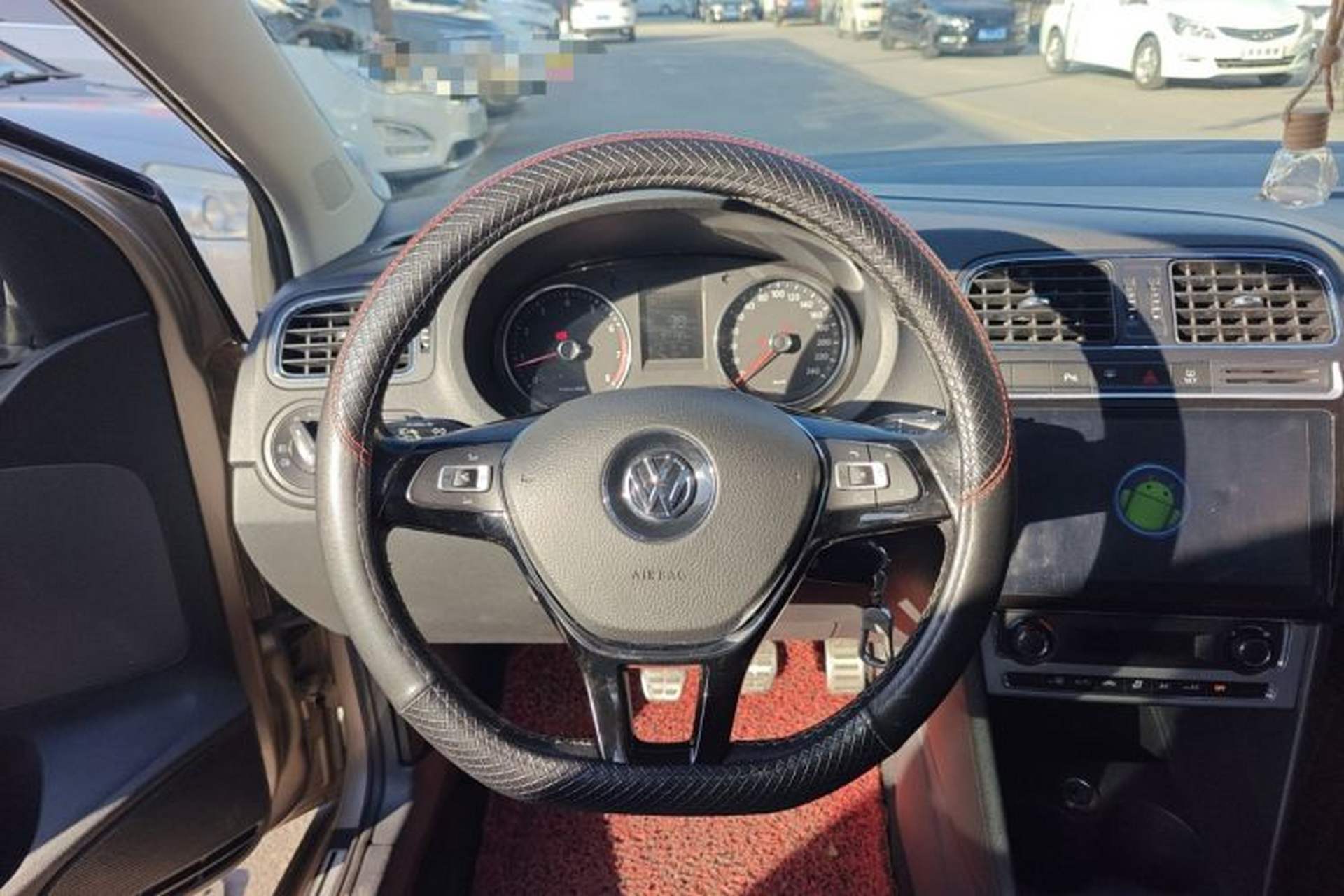Used Volkswagen Polo 2014 1.6L Cross Polo Manual Steering Wheel