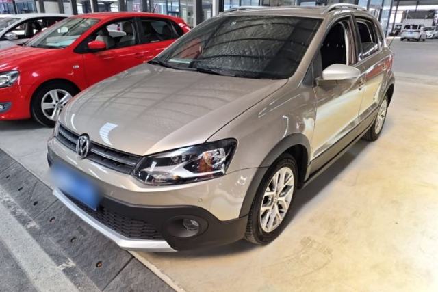 Used Volkswagen Polo 2014 1.6L Cross Polo Automatic