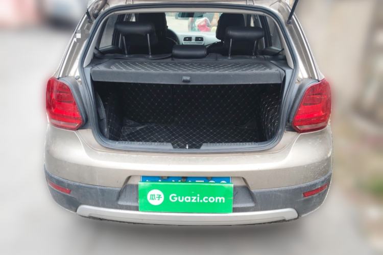 Used Volkswagen Polo 2014 1.6L Cross Polo Automatic Trunk