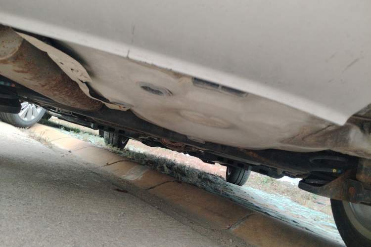Used Volkswagen Polo 2014 1.6L Cross Polo Automatic Chassis Rear