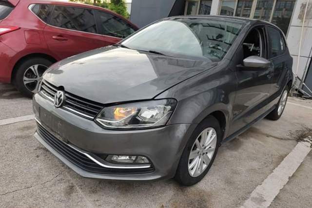 Volkswagen Polo 2014 1.4L Automatic Comfort Edition مستعملة