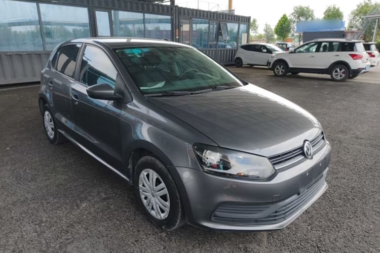 Used Volkswagen Polo 2014 1.4L Manual Fashion Edition Front Right 45 Deg