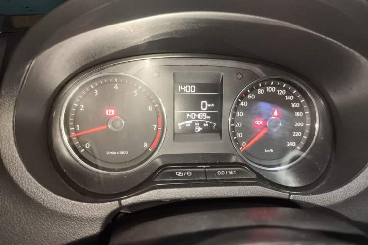 Used Volkswagen Polo 2014 1.6L Manual Comfort Edition Instrument Cluster