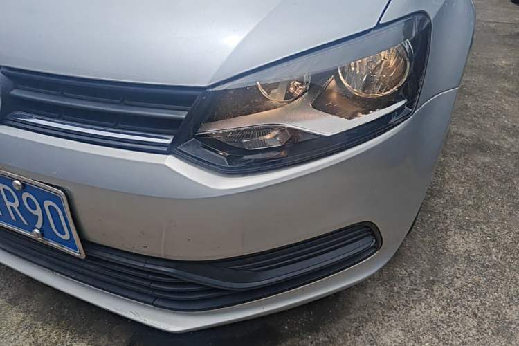 Used Volkswagen Polo 2014 1.4L Manual Fashion Edition Left Front Headlight