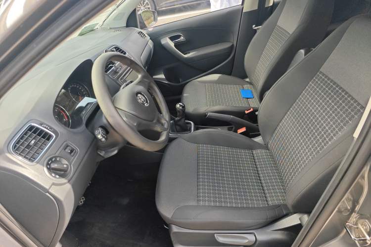 Used Volkswagen Polo 2014 1.6L Manual Comfort Edition Left Front Seat