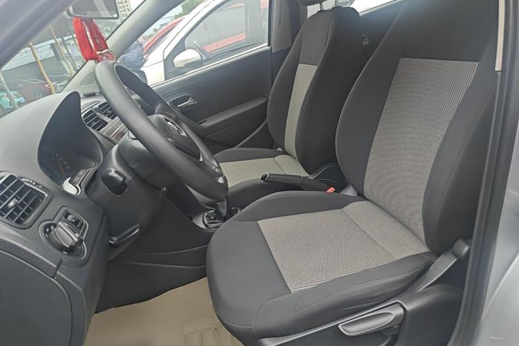 Used Volkswagen Polo 2014 1.4L Manual Fashion Edition Left Front Seat