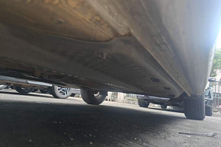 Used Volkswagen Polo 2014 1.4L Manual Fashion Edition Left Side Sill