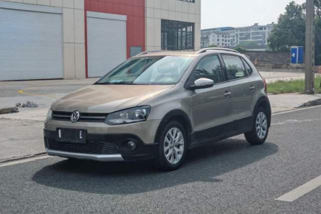Used Volkswagen Polo 2014 1.6L Cross Polo Automatic