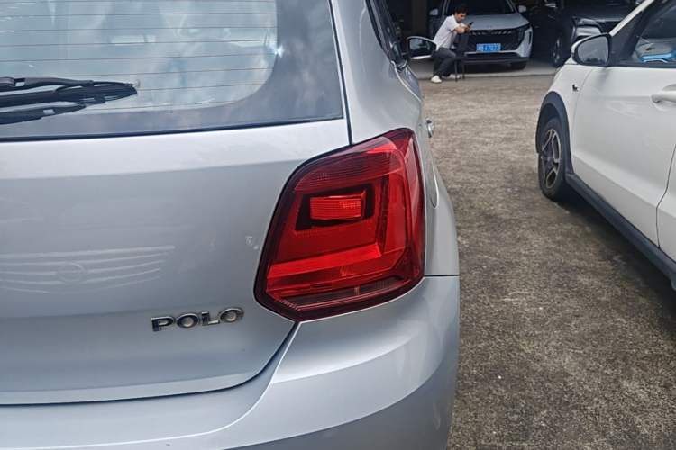 Used Volkswagen Polo 2014 1.4L Manual Fashion Edition Right Rear Taillight