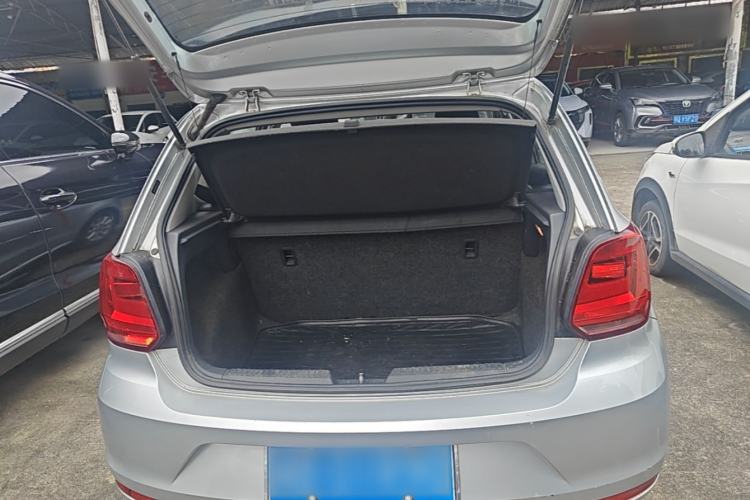 Used Volkswagen Polo 2014 1.4L Manual Fashion Edition Trunk