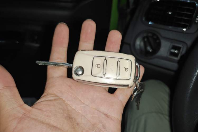 Used Volkswagen Polo 2014 1.4L Automatic Comfort Edition Vehicle Key
