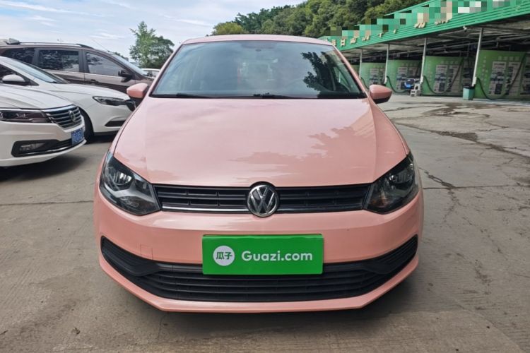 Used Volkswagen Polo 2014 1.4L Manual Fashion Edition Front