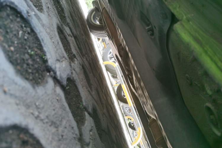 Used Volkswagen Polo 2014 1.4L Automatic Comfort Edition Chassis Front Right