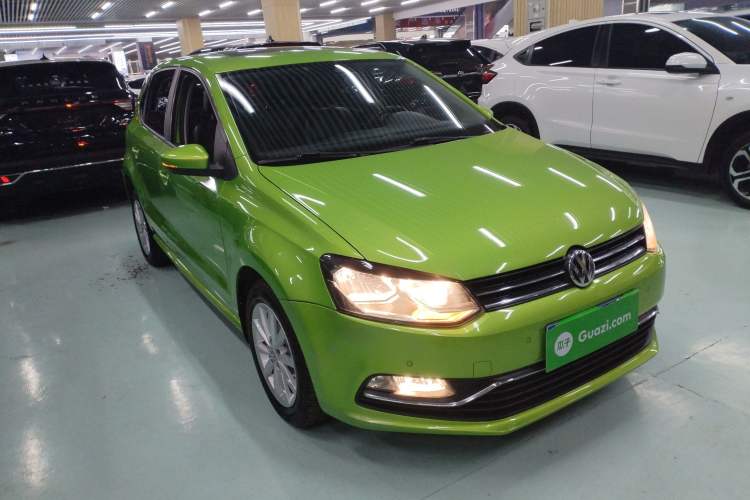 Used Volkswagen Polo 2014 1.6L Automatic Luxury Edition Exterior 2